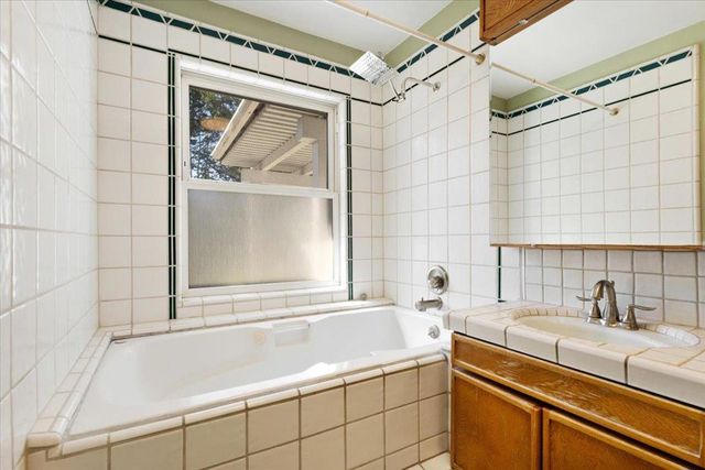 501 Pine Street, Aptos, CA 95003