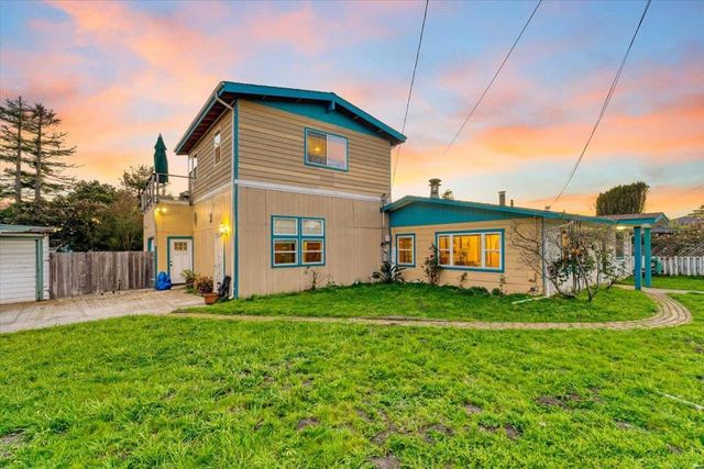 501 Pine Street, Aptos, CA 95003