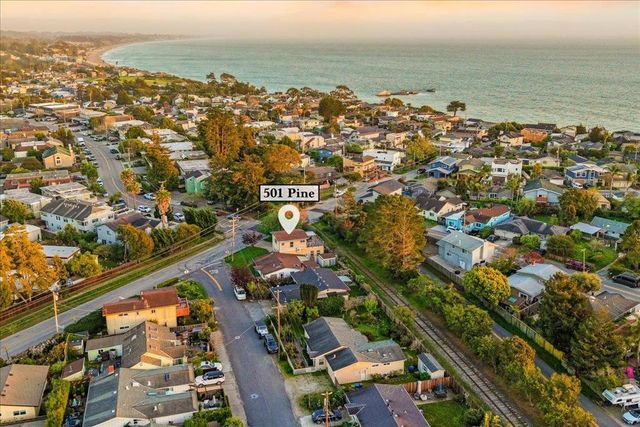 501 Pine Street, Aptos, CA 95003