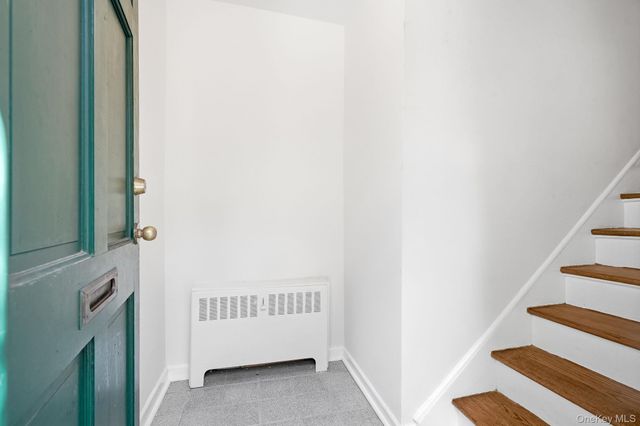 9 Fieldstone Drive 118, Hartsdale, NY 10530