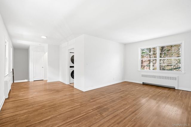 9 Fieldstone Drive 118, Hartsdale, NY 10530