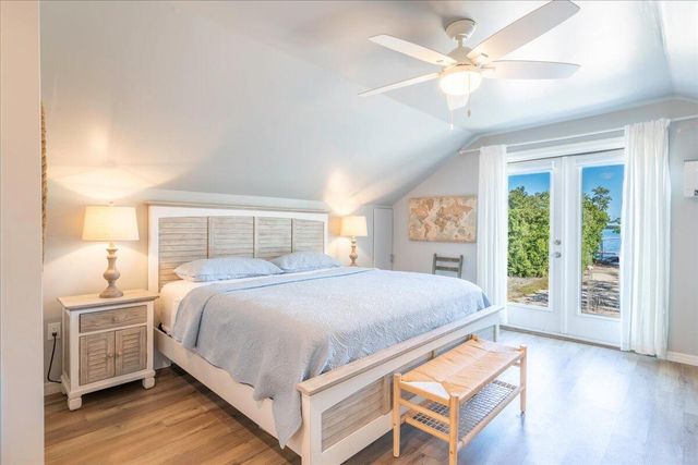 3167 Stewart Road, Middle Torch Key, FL 33042