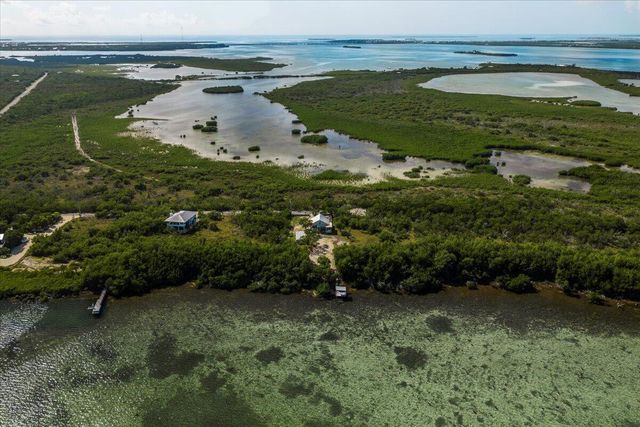 3167 Stewart Road, Middle Torch Key, FL 33042