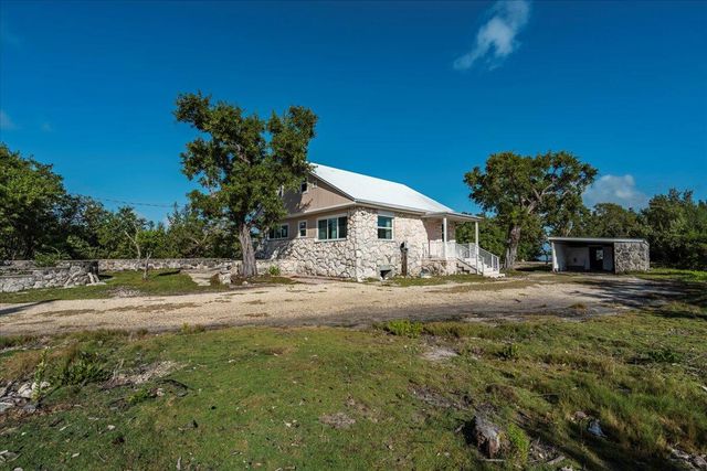3167 Stewart Road, Middle Torch Key, FL 33042