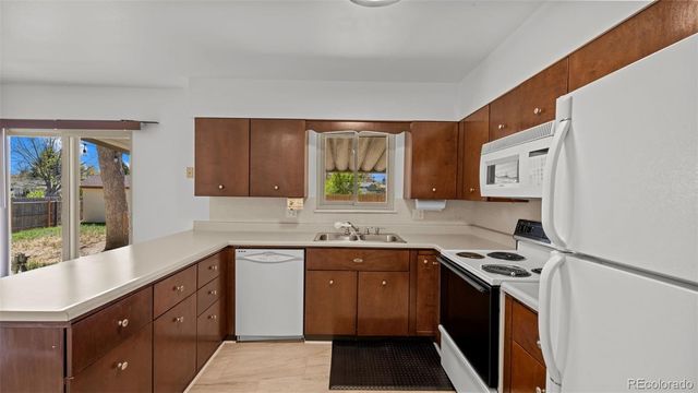 1304 De Reamer Circle, Colorado Springs, CO 80915