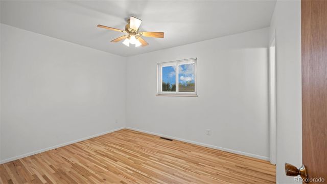 1304 De Reamer Circle, Colorado Springs, CO 80915