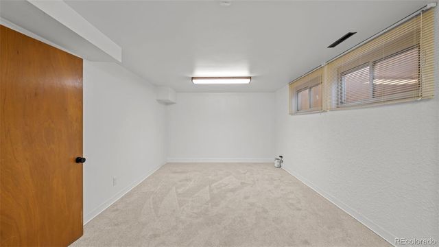 1304 De Reamer Circle, Colorado Springs, CO 80915