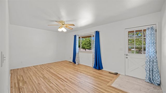1304 De Reamer Circle, Colorado Springs, CO 80915