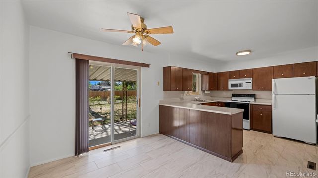 1304 De Reamer Circle, Colorado Springs, CO 80915