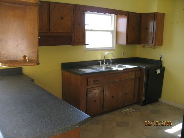 271 Geesling Ln, Hilham, TN 38568