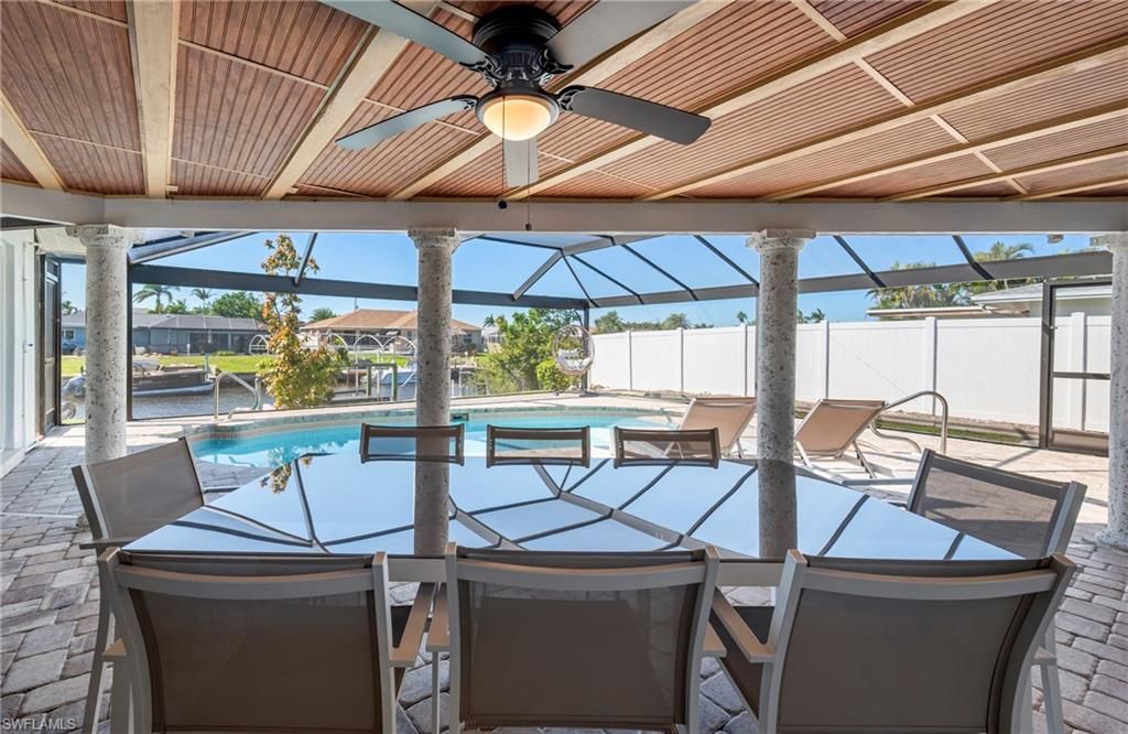 Image 20 of property listing at 1936 SE 31st TER, Cape Coral, FL 33904