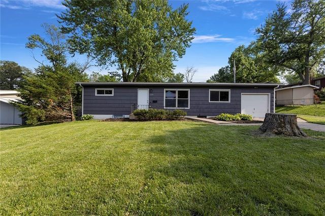 12205 E 46th Street S, Independence, MO 64055