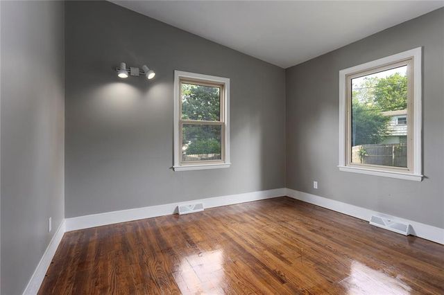 12205 E 46th Street S, Independence, MO 64055