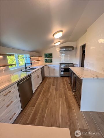 112 Avenue A, Snohomish, WA 98290