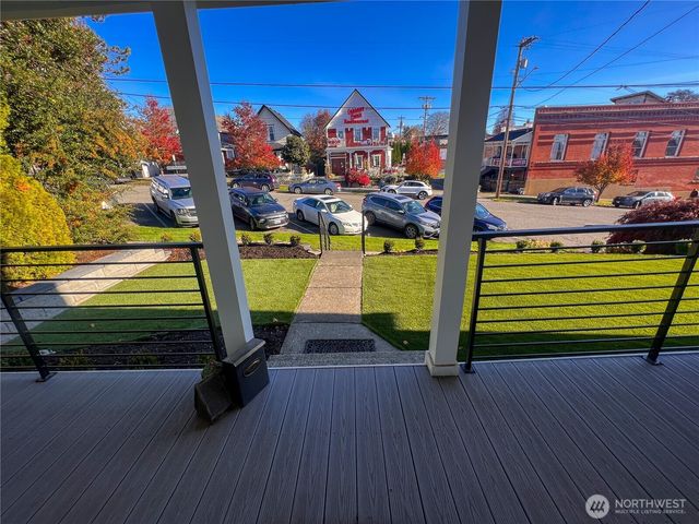 112 Avenue A, Snohomish, WA 98290