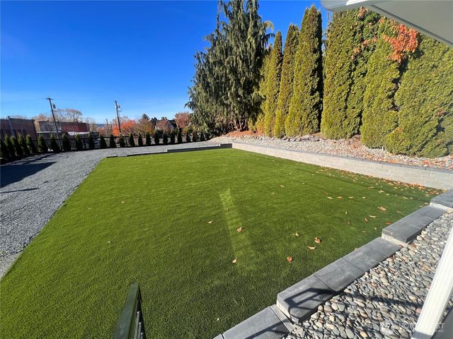 112 Avenue A, Snohomish, WA 98290