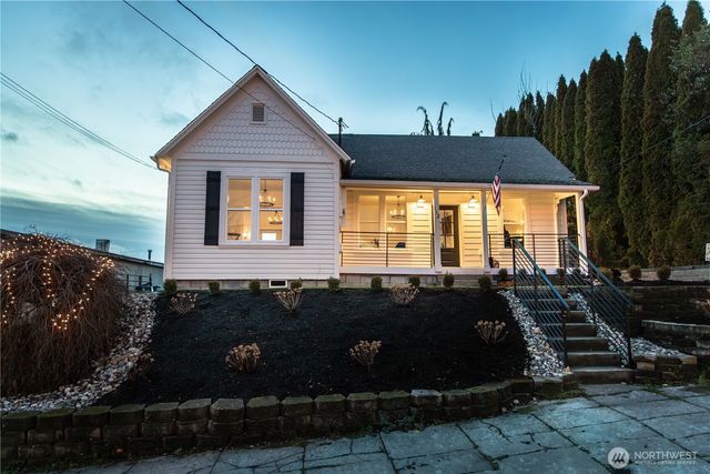 112 Avenue A, Snohomish, WA 98290