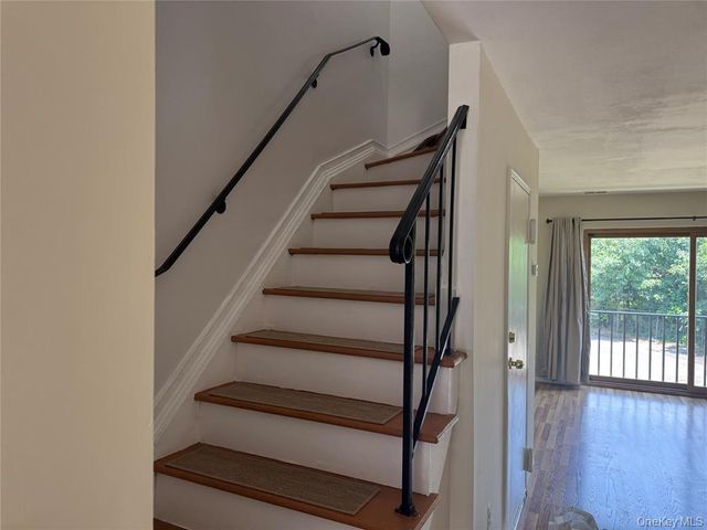 200 Hilton Avenue 30, Hempstead, NY 11550
