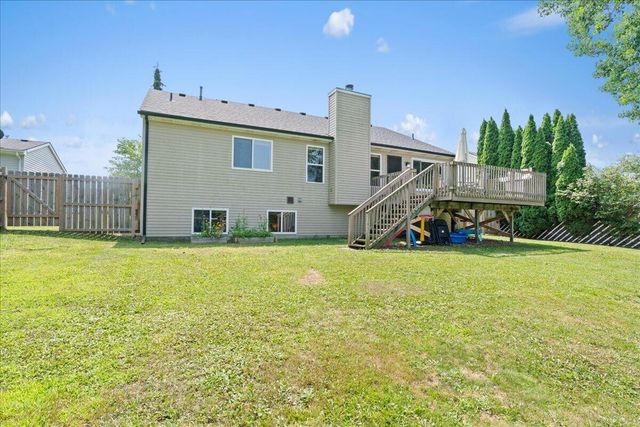 603 Cattail Lane, Pinckney, MI 48169