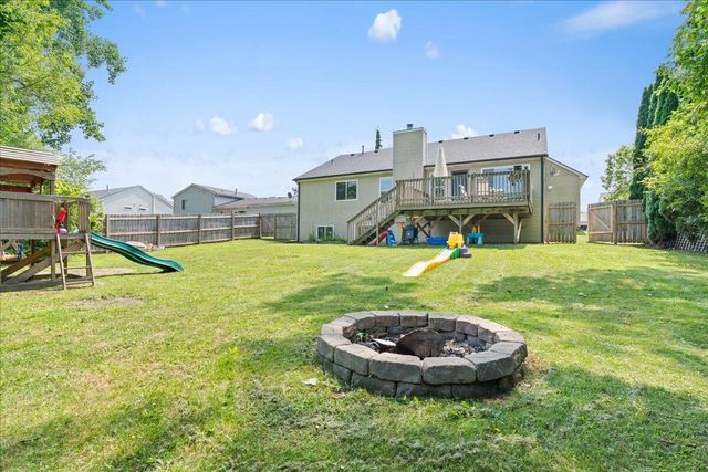 603 Cattail Lane, Pinckney, MI 48169