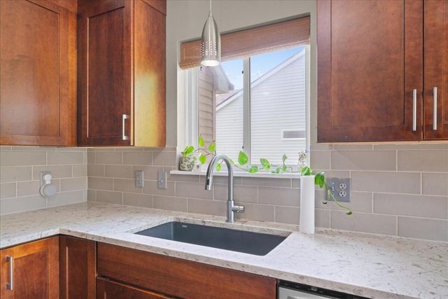 603 Cattail Lane, Pinckney, MI 48169