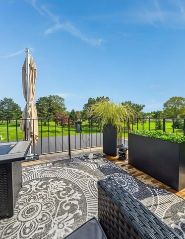 417 Country Club Drive, Saint Clair Shores, MI 48082