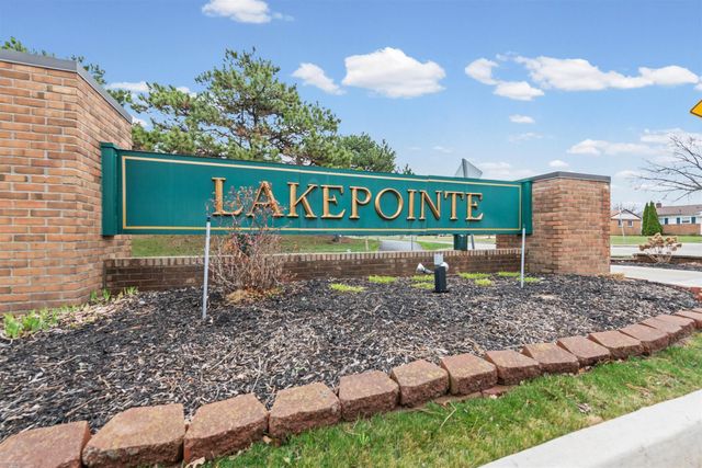 417 Country Club Drive, Saint Clair Shores, MI 48082