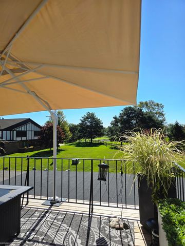 417 Country Club Drive, Saint Clair Shores, MI 48082