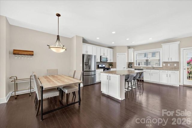 2115 Garabrandt Lane, Charlotte, NC 28204