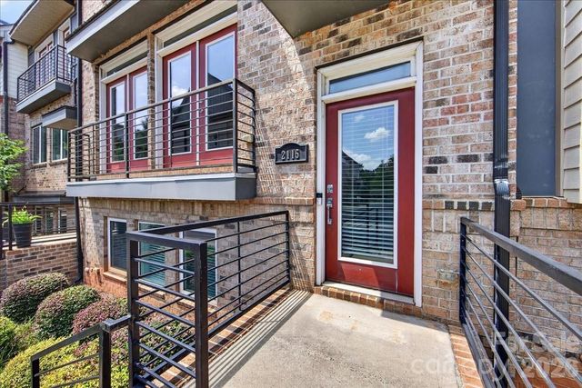 2115 Garabrandt Lane, Charlotte, NC 28204