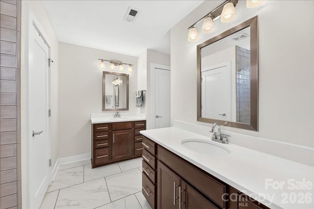 2115 Garabrandt Lane, Charlotte, NC 28204