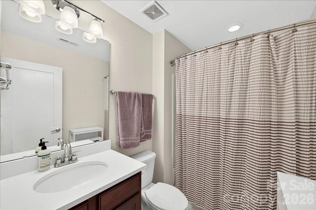 2115 Garabrandt Lane, Charlotte, NC 28204