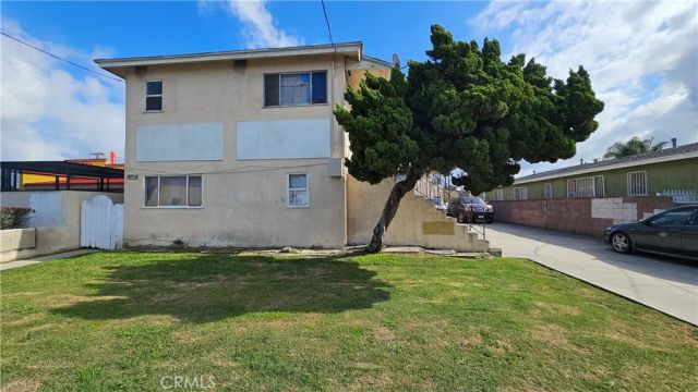 1004 N Poinsettia, Compton, CA 90221