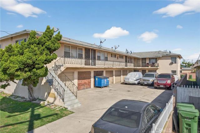 1004 N Poinsettia, Compton, CA 90221