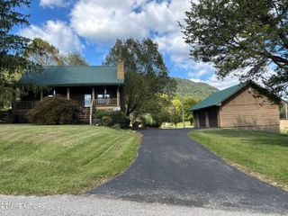 466 Greene Lane, Lafollette, TN 37766