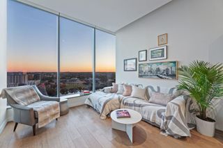 210 Lavaca ST 1902, Austin, TX 78701