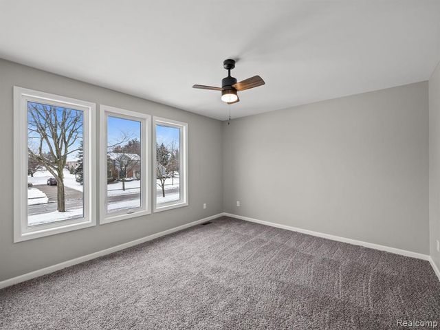 6866 Serenity Drive, Troy, MI 48098