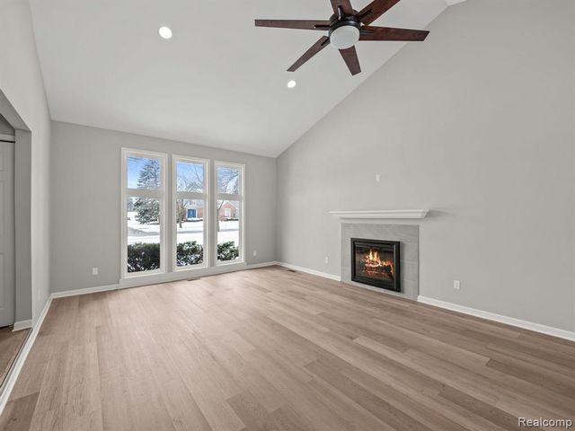 6866 Serenity Drive, Troy, MI 48098