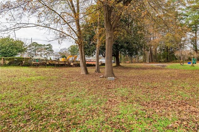 2582 Argo Drive SE, Smyrna, GA 30080