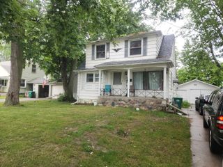 31780 Pierce Street, Garden City, MI 48135
