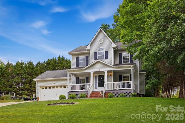 612 35th Street NE, Conover, NC 28613