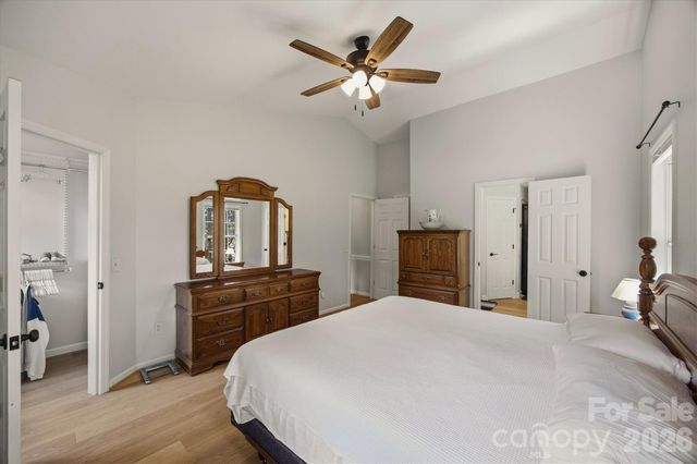 612 35th Street NE, Conover, NC 28613