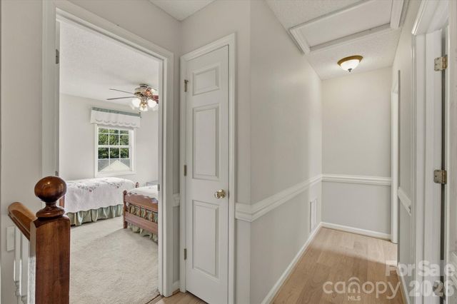 612 35th Street NE, Conover, NC 28613