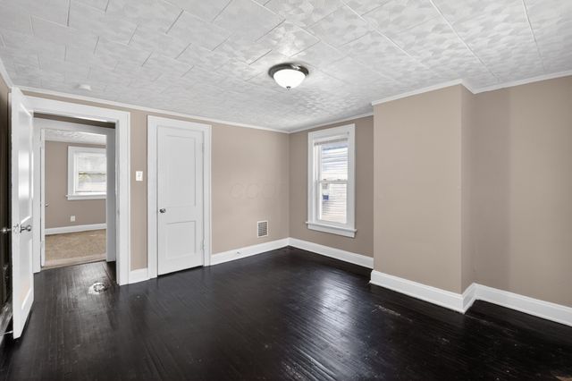 189 N Powell Avenue, Columbus, OH 43204