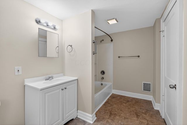 189 N Powell Avenue, Columbus, OH 43204