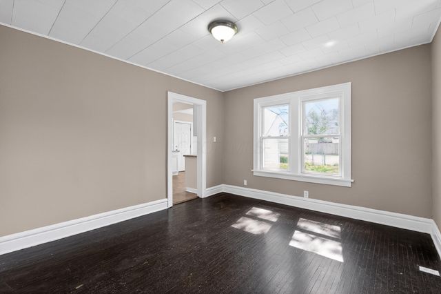 189 N Powell Avenue, Columbus, OH 43204