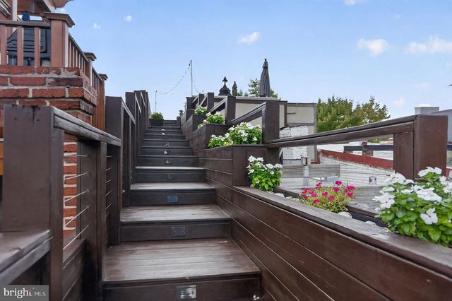 1761 WILLARD ST NW, Washington, DC 20009