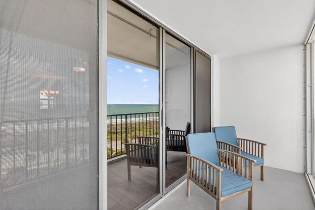 5061 N Highway A1a 905, Hutchinson Island, FL 34949