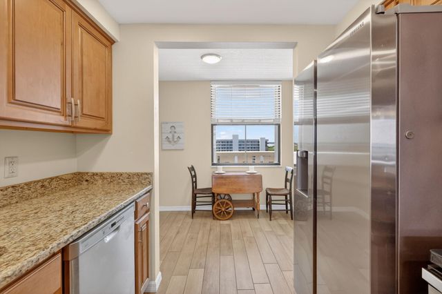 5061 N Highway A1a 905, Hutchinson Island, FL 34949