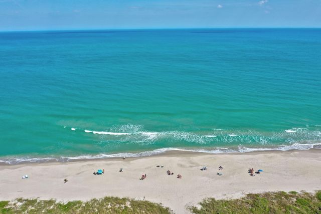 5061 N Highway A1a 905, Hutchinson Island, FL 34949